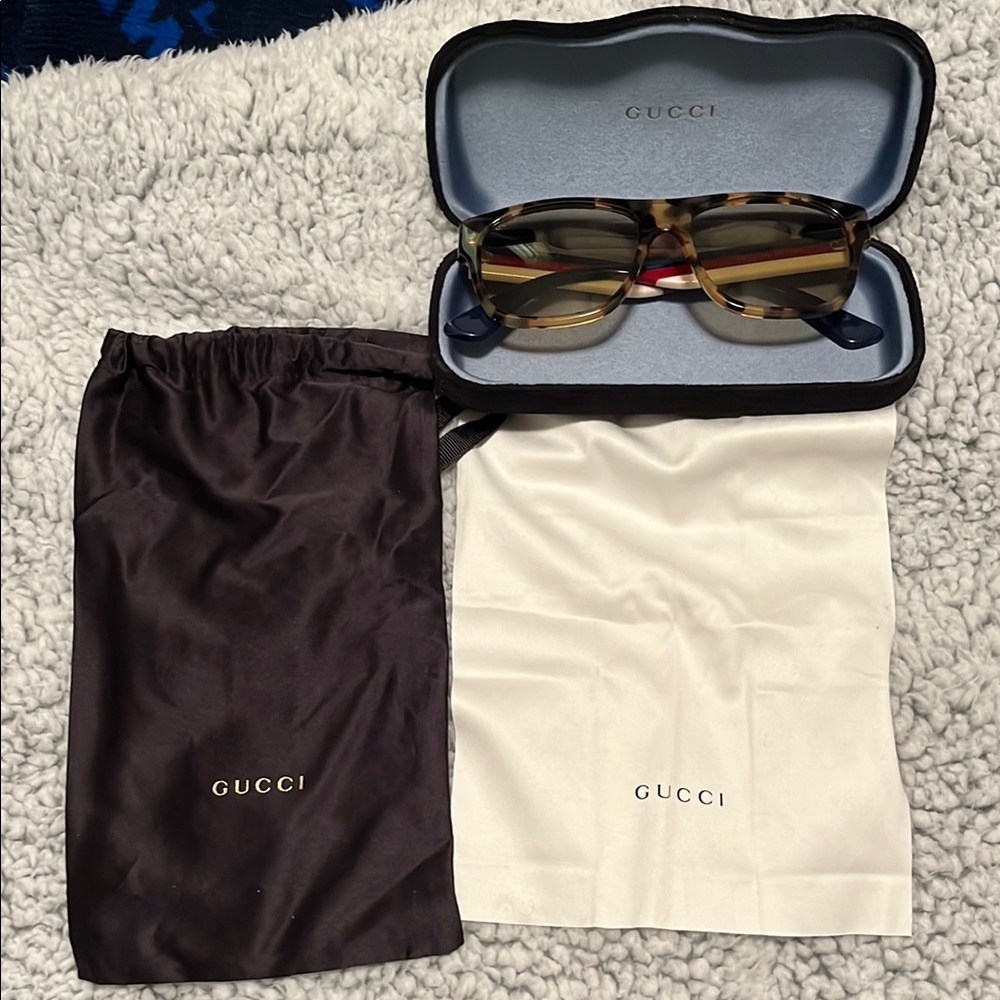 Gucci sunglasses GG0341S Multi Color